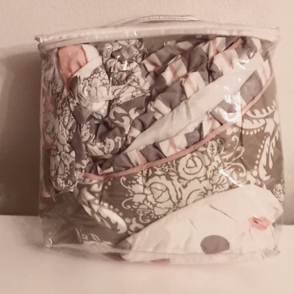 NEW My Baby Sam Inc. Olivia Rose 3 piece crib bedding set - Picture 2 of 4